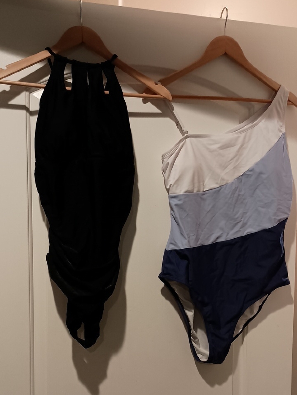 NWTs 2 Pc Lot Of Cupshe Swimsuits Black & Blue XL